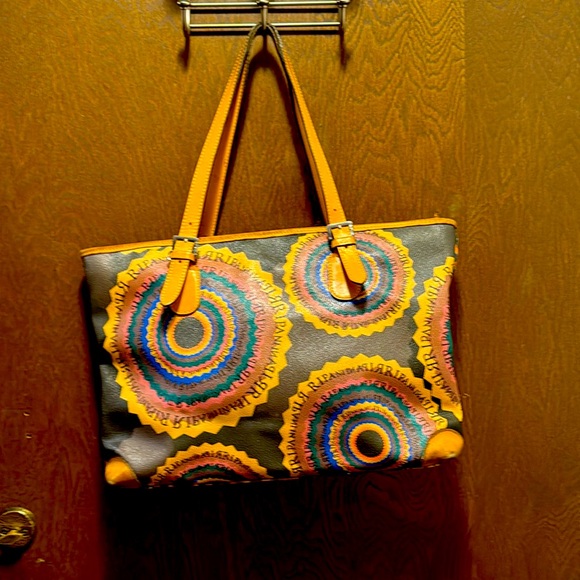 Unique pure designed by Ripani a European brand - Picture 1 of 6